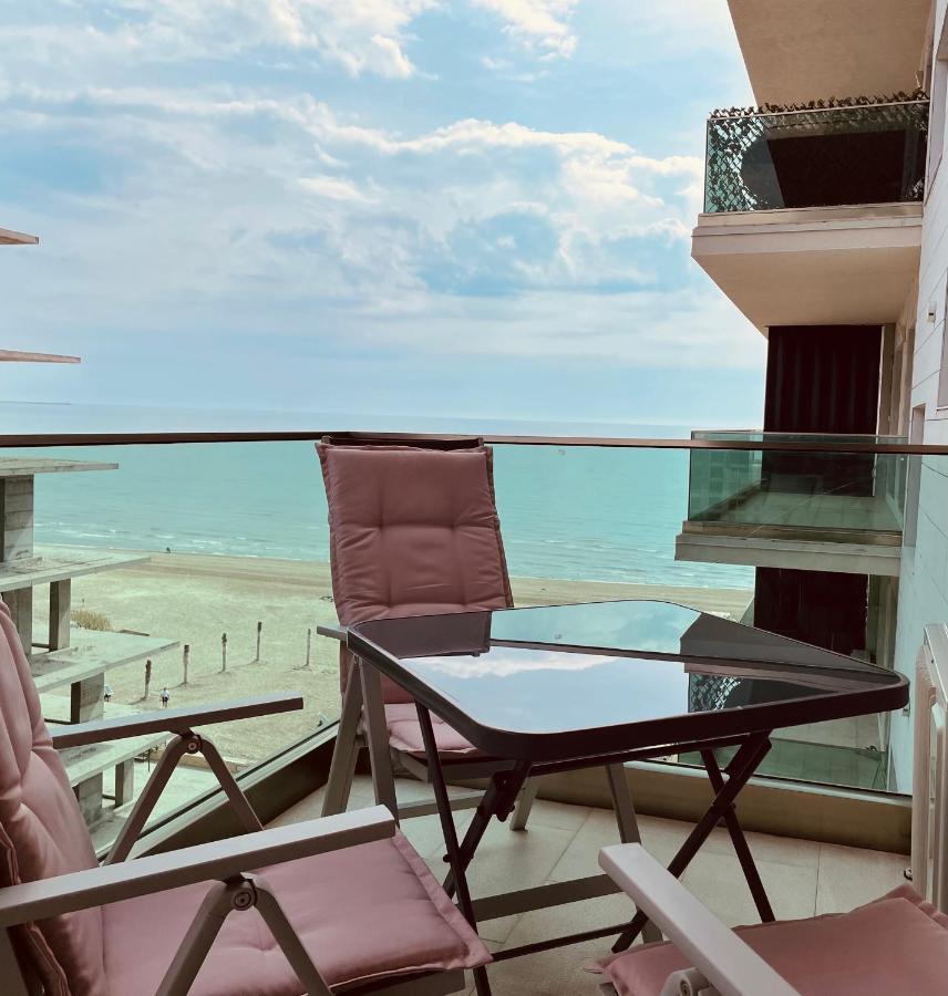 Sea View Luxury Apartament นาโวดาริ ภายนอก รูปภาพ