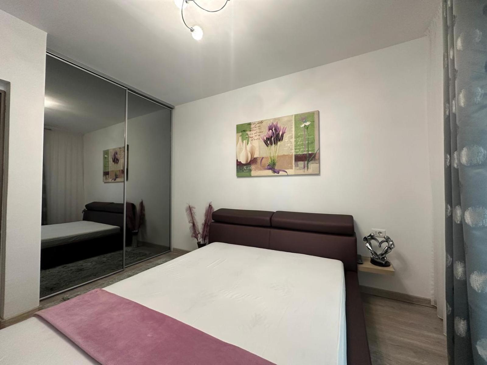 Sea View Luxury Apartament นาโวดาริ ภายนอก รูปภาพ